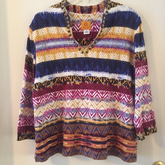 Ruby Rd V Neck Bold Tribal Print Shirt Size Large - Picture 1 of 8
